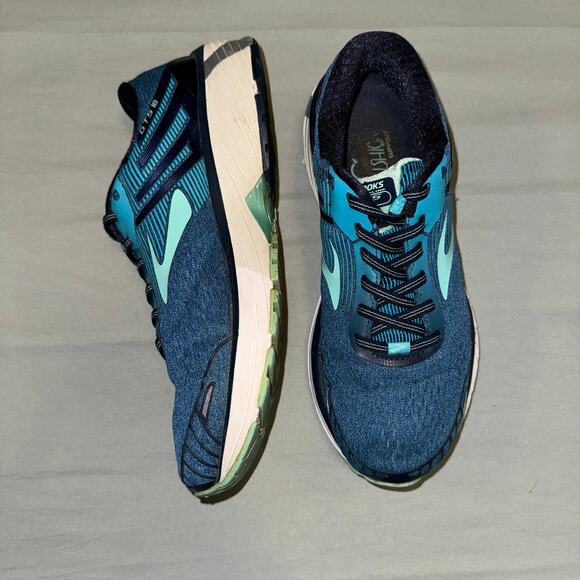Brooks Adrenaline GTS 18 Blue Women's 9M Running Shoes 1202681B495 - Picture 9 of 10